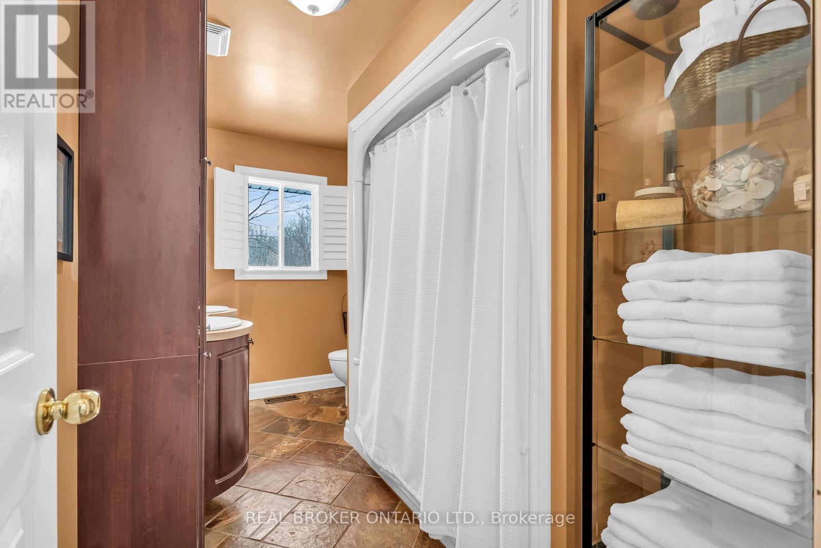 2477 Old Fort Road, Tay, Ontario  L4R 4K3 - Photo 24 - S12774792