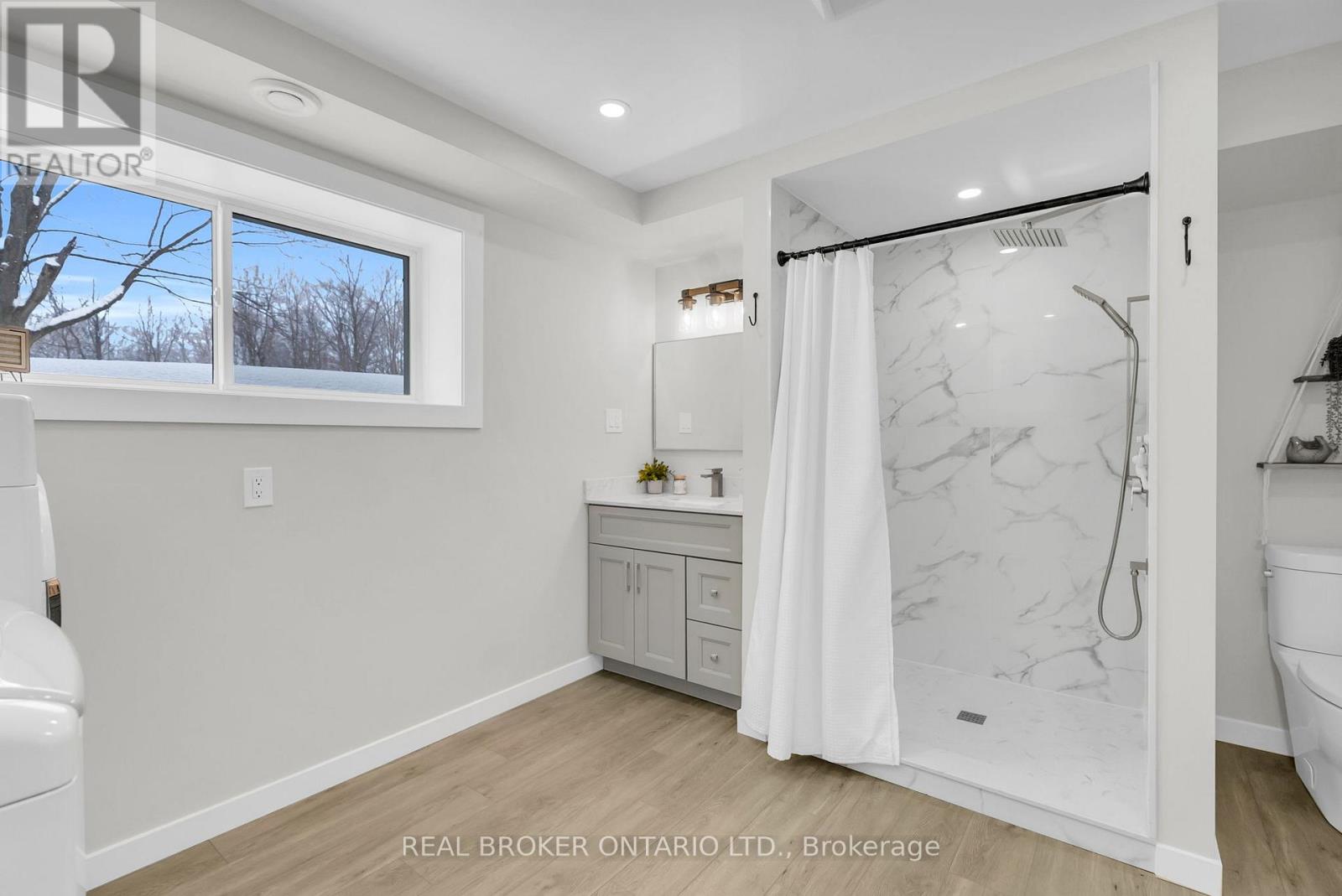 2477 Old Fort Road, Tay, Ontario  L4R 4K3 - Photo 36 - S12774792