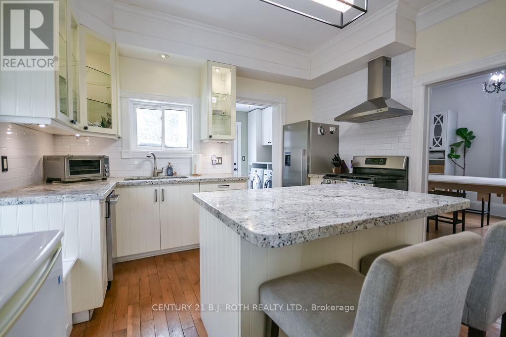 15 Stone Street, Springwater, Ontario  L0L 1P0 - Photo 10 - S12774822