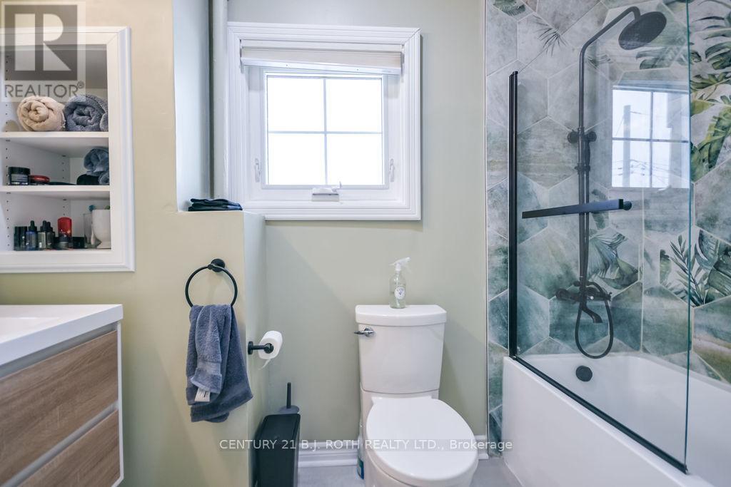 15 Stone Street, Springwater, Ontario  L0L 1P0 - Photo 35 - S12774822