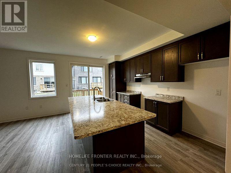 Upper - 33 Shepherd Drive, Barrie, Ontario  L9S 2Z4 - Photo 4 - S12774982