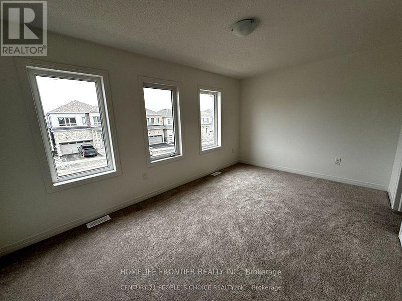 Upper - 33 Shepherd Drive, Barrie, Ontario  L9S 2Z4 - Photo 6 - S12774982