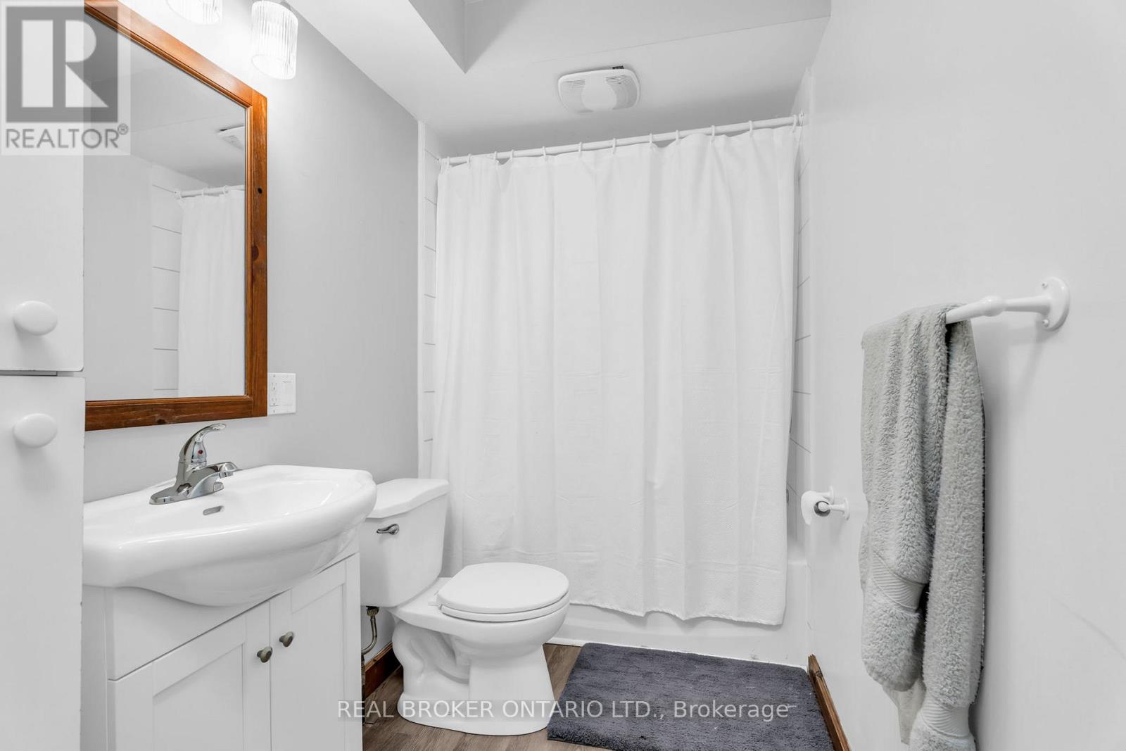 Unit B - 18 First Avenue, Orangeville, Ontario  L9W 1H8 - Photo 17 - W12771020