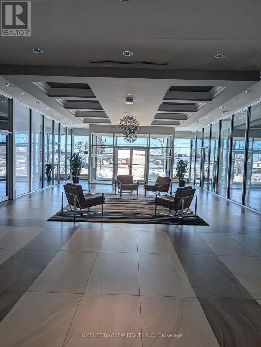 405 - 218 Export Boulevard N, Mississauga, Ontario  L5S 0A7 - Photo 3 - W12772654