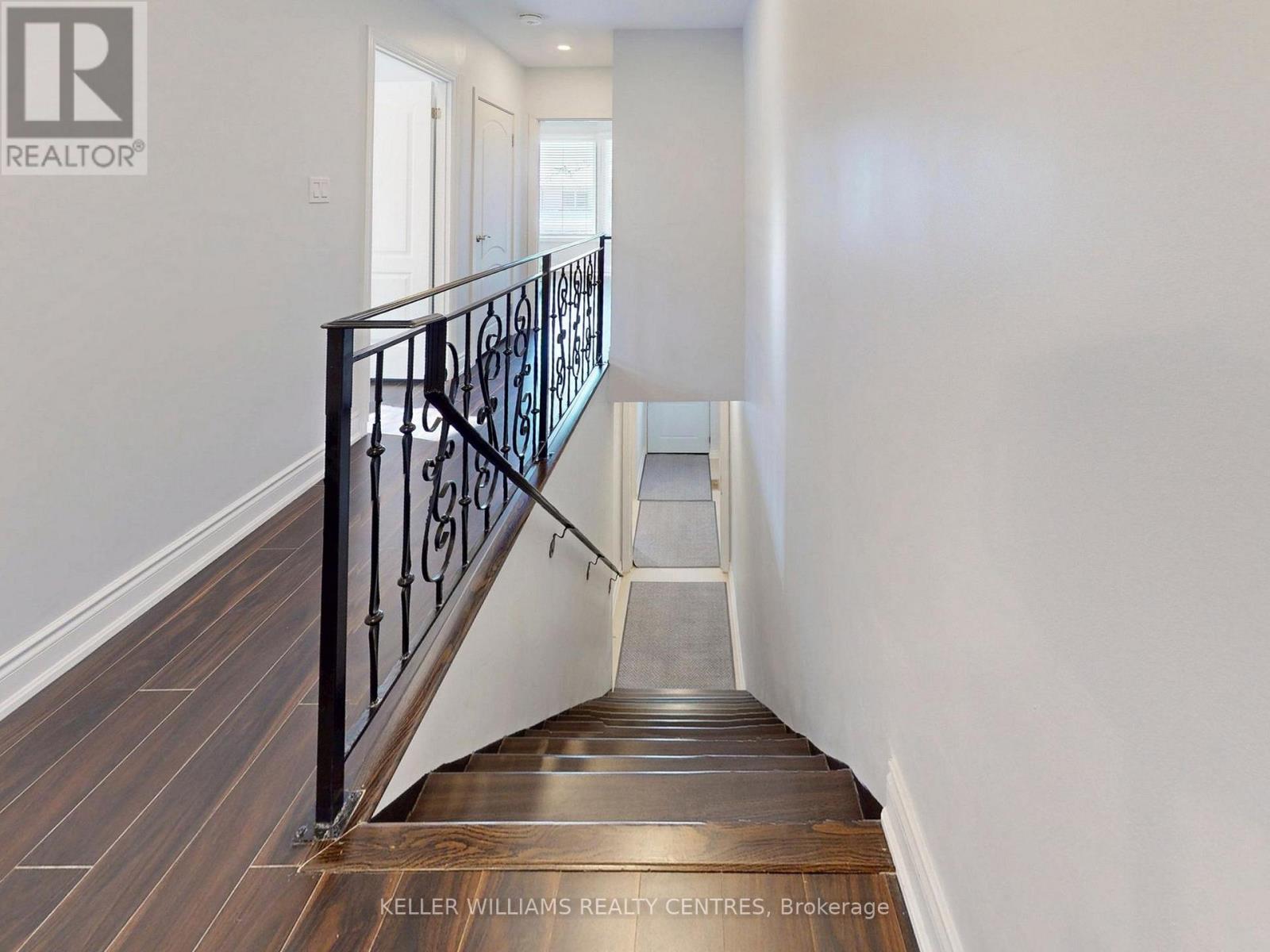 62 Hounslow Heath Road, Toronto, Ontario  M6N 1G8 - Photo 13 - W12774710