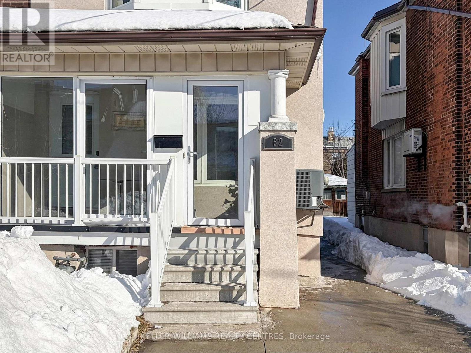 62 Hounslow Heath Road, Toronto, Ontario  M6N 1G8 - Photo 2 - W12774710