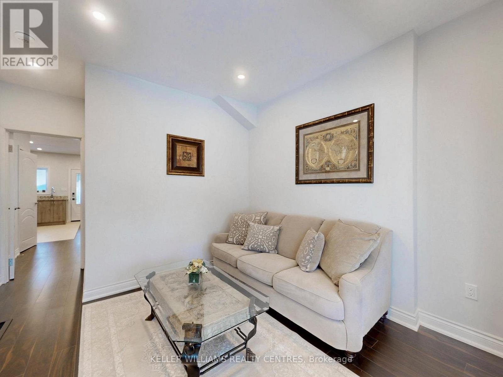 62 Hounslow Heath Road, Toronto, Ontario  M6N 1G8 - Photo 5 - W12774710