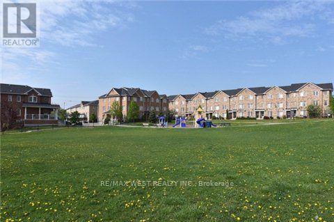 2 - 180 Brickworks Lane, Toronto, Ontario  M6N 5H7 - Photo 16 - W12774714