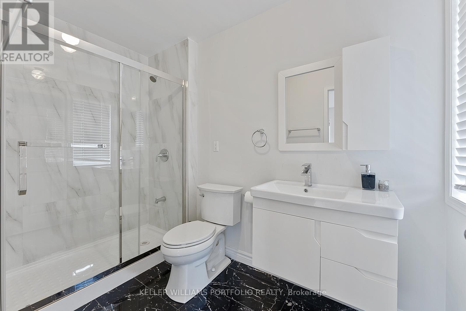 118 Gatwick Drive, Oakville, Ontario  L6H 6V3 - Photo 26 - W12774748