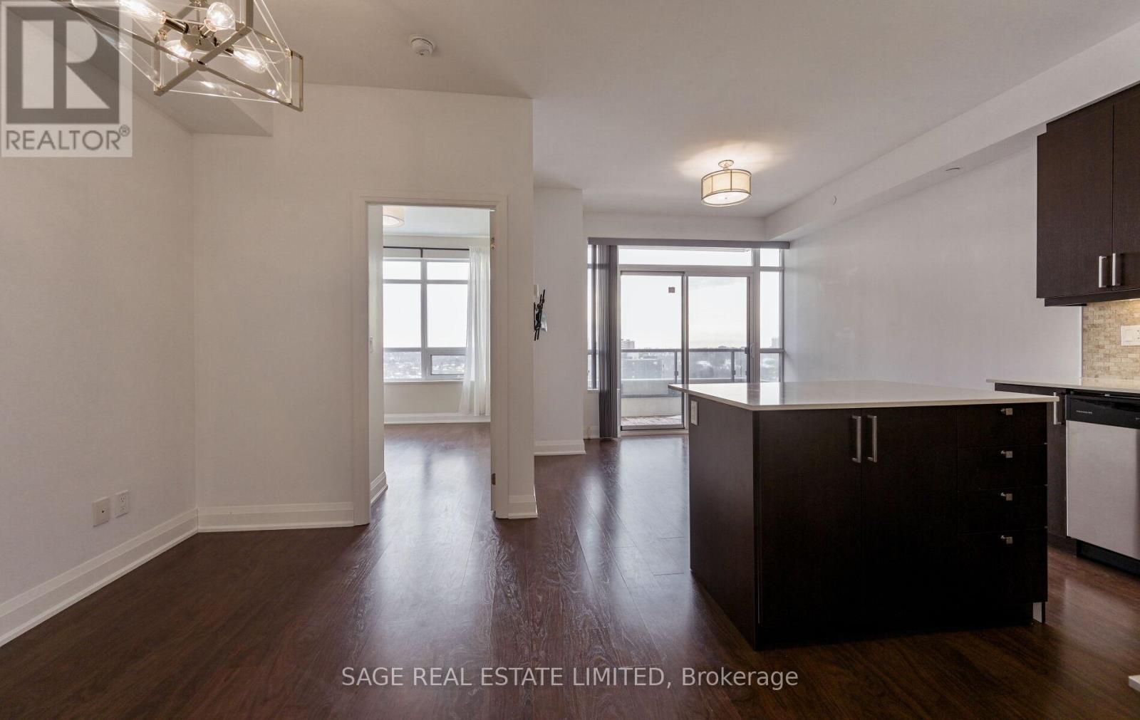 1003 - 25 Fontenay Court, Toronto, Ontario  M9A 0C4 - Photo 6 - W12774774