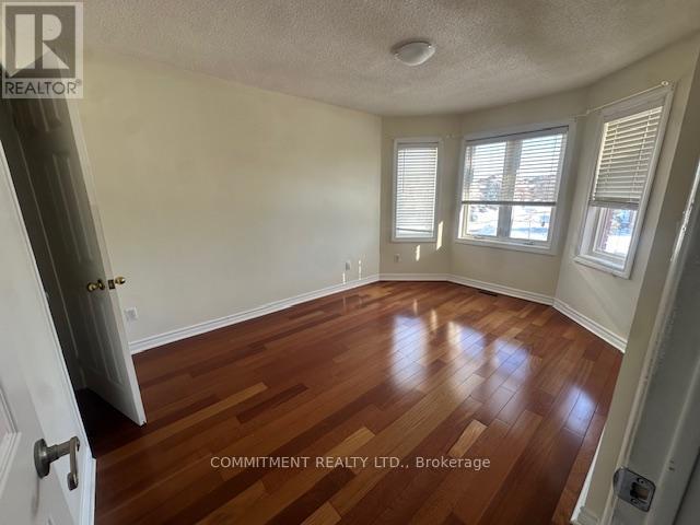 1041 Sherwood Mills Boulevard, Mississauga, Ontario  L5V 1R3 - Photo 13 - W12774778