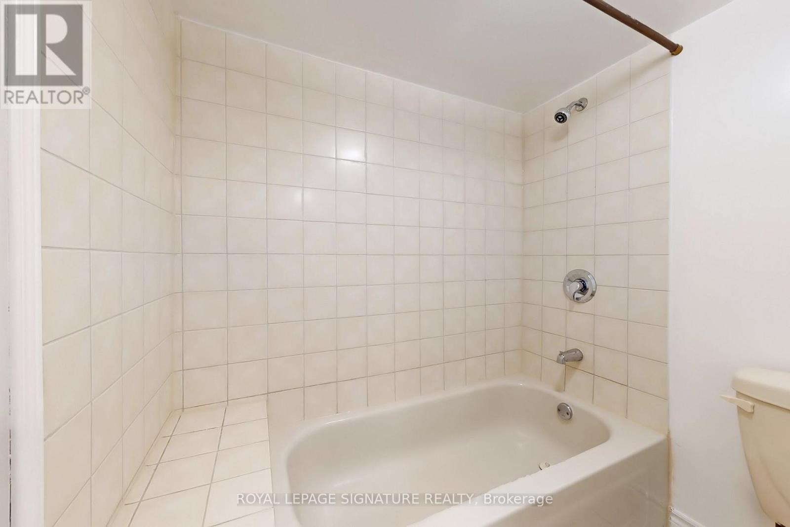 6509 Valiant Heights, Mississauga, Ontario  L5W 1C7 - Photo 19 - W12774786