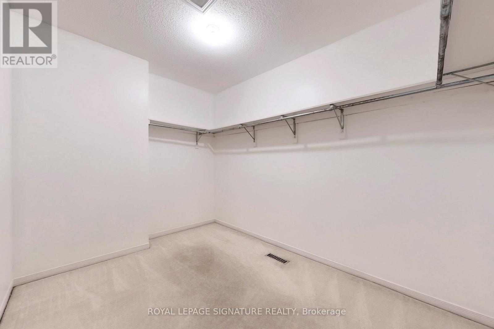 6509 Valiant Heights, Mississauga, Ontario  L5W 1C7 - Photo 29 - W12774786