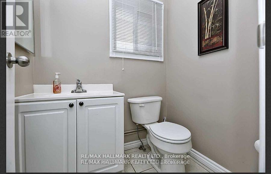 Upper - 71 Ecclestone Drive, Brampton, Ontario  L6X 3M7 - Photo 7 - W12774862