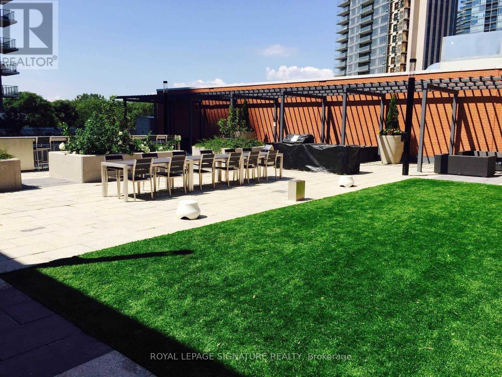 2709 - 2212 Lakeshore Boulevard W, Toronto, Ontario  M8V 0C2 - Photo 4 - W12774864