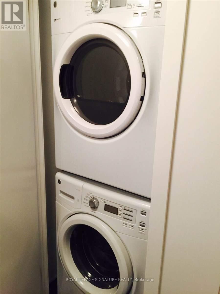 2709 - 2212 Lakeshore Boulevard W, Toronto, Ontario  M8V 0C2 - Photo 8 - W12774864