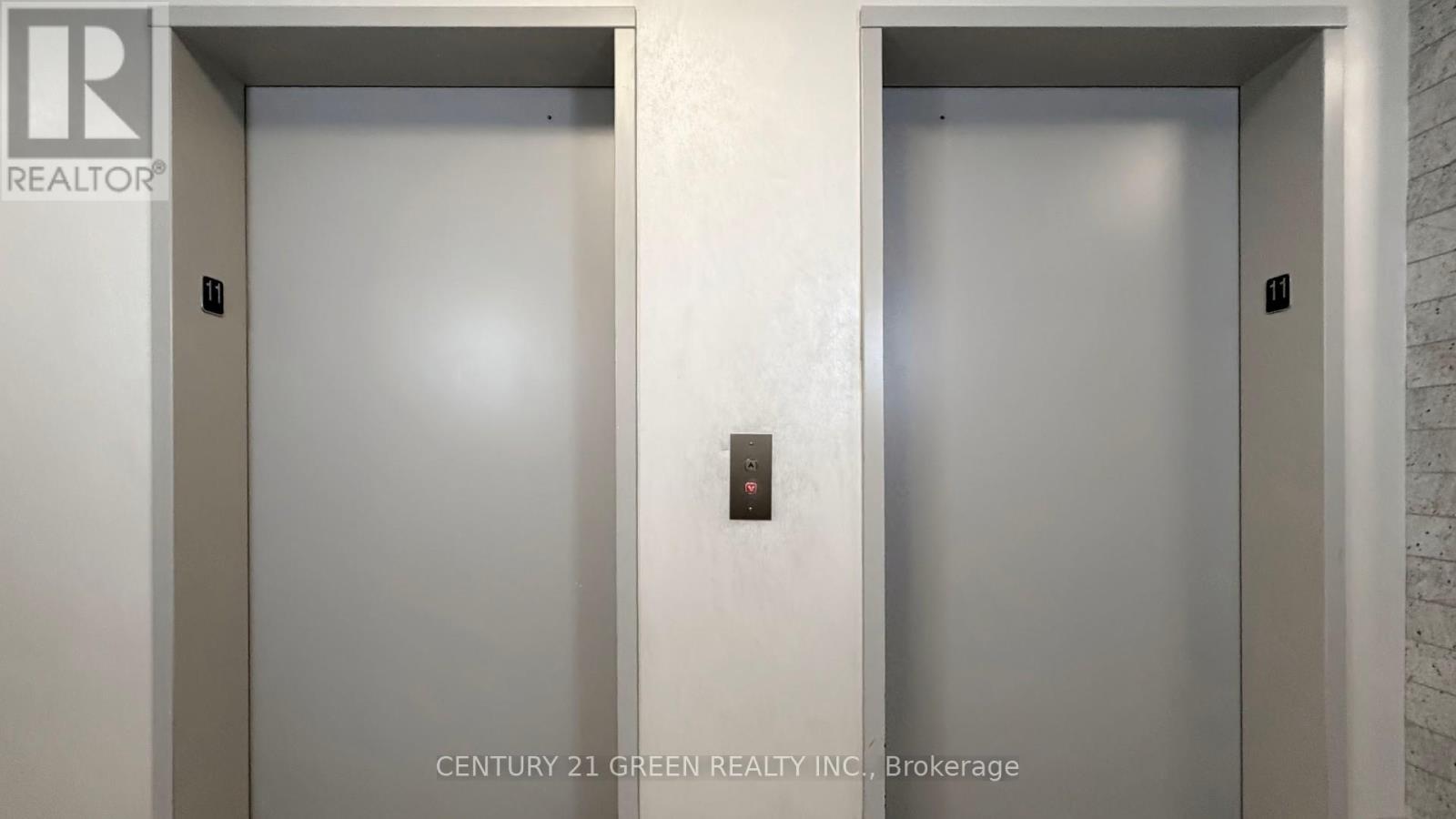 1106 - 45 Yorkland Boulevard, Brampton, Ontario  L6P 4B4 - Photo 8 - W12774936