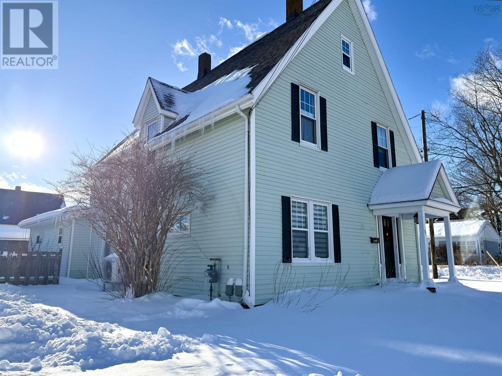 71 Havelock Street, Amherst, Nova Scotia  B4H 3K5 - Photo 2 - 202601907