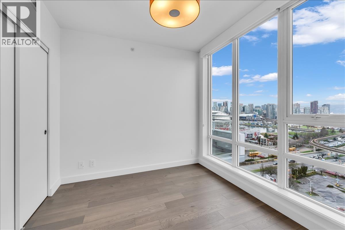 Listing Picture 25 of 34 : 2016 1618 QUEBEC STREET, Vancouver / 溫哥華 - 魯藝地產 Yvonne Lu Group - MLS Medallion Club Member