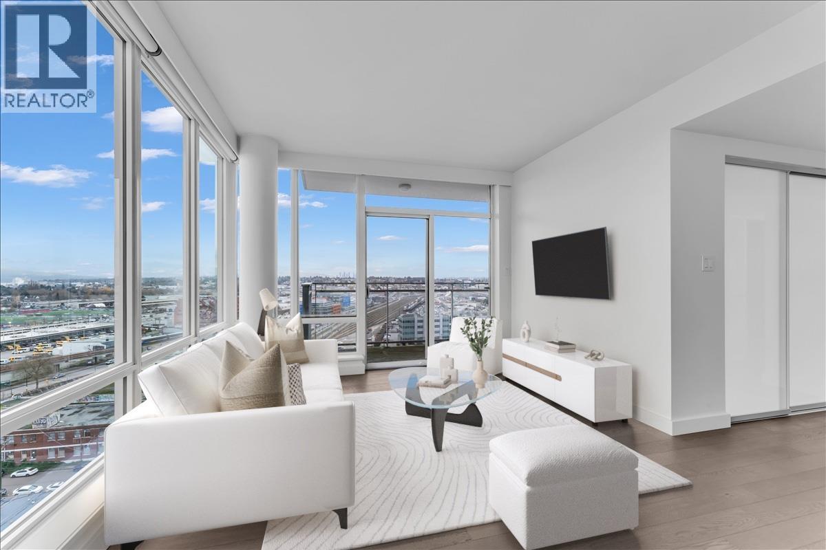 Listing Picture 3 of 34 : 2016 1618 QUEBEC STREET, Vancouver / 溫哥華 - 魯藝地產 Yvonne Lu Group - MLS Medallion Club Member