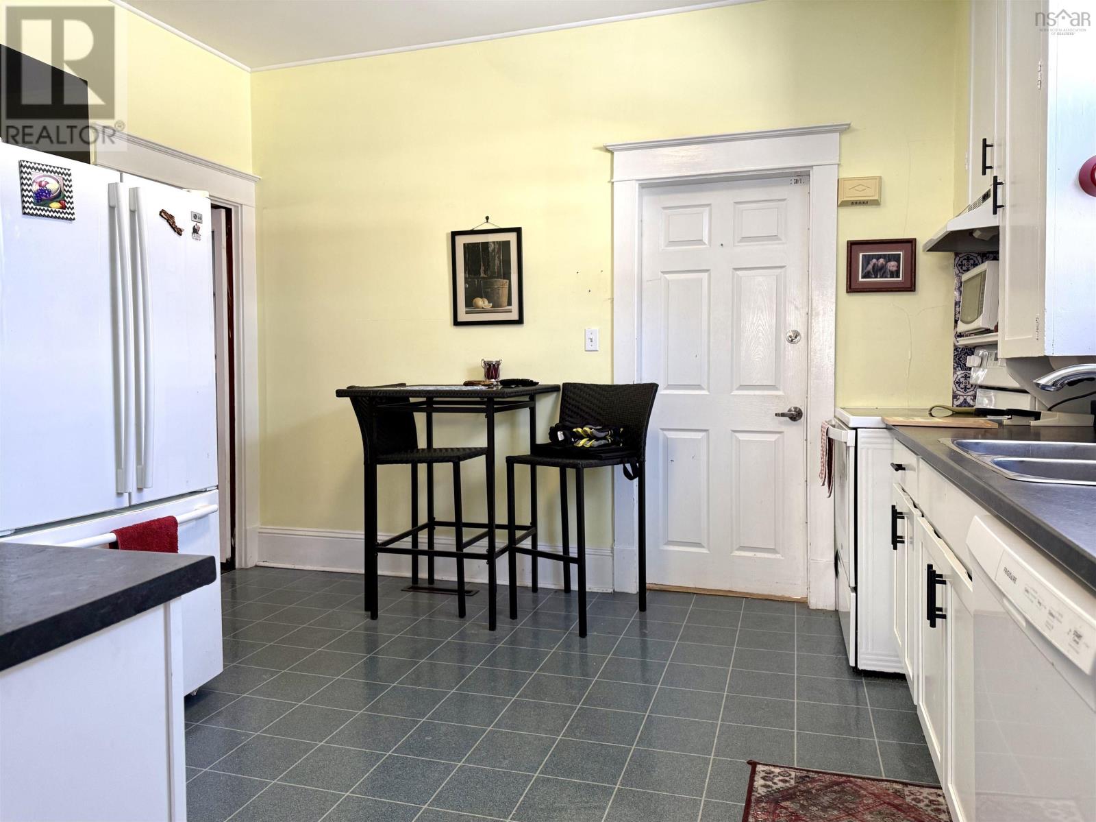 71 Havelock Street, Amherst, Nova Scotia  B4H 3K5 - Photo 12 - 202601907