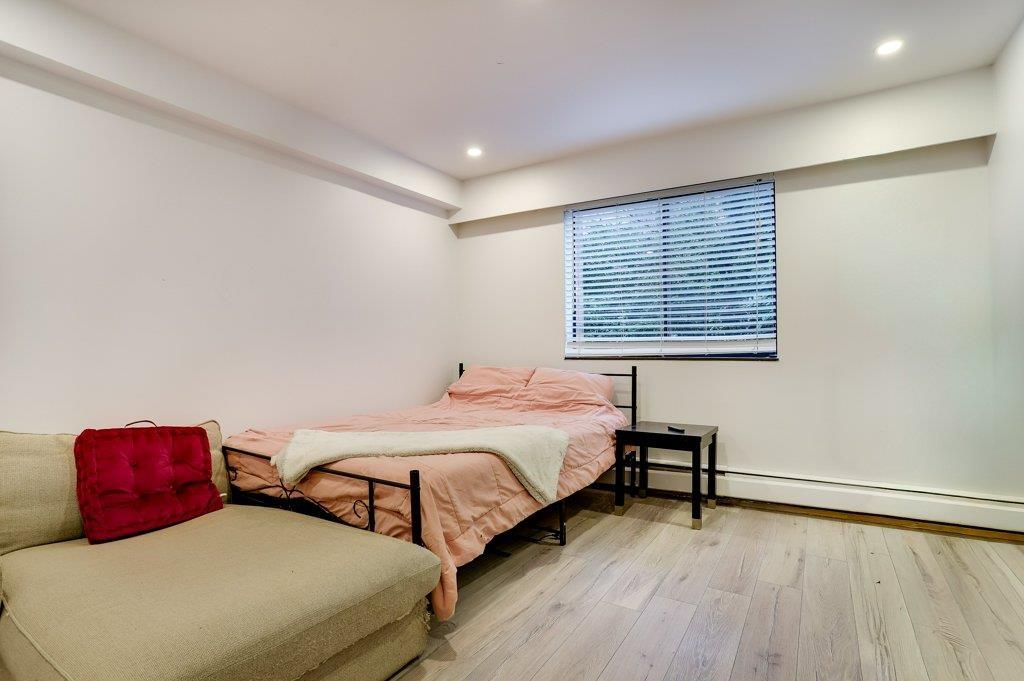 105 1544 Fir Street, White Rock, British Columbia  V4B 4B7 - Photo 11 - R3087149