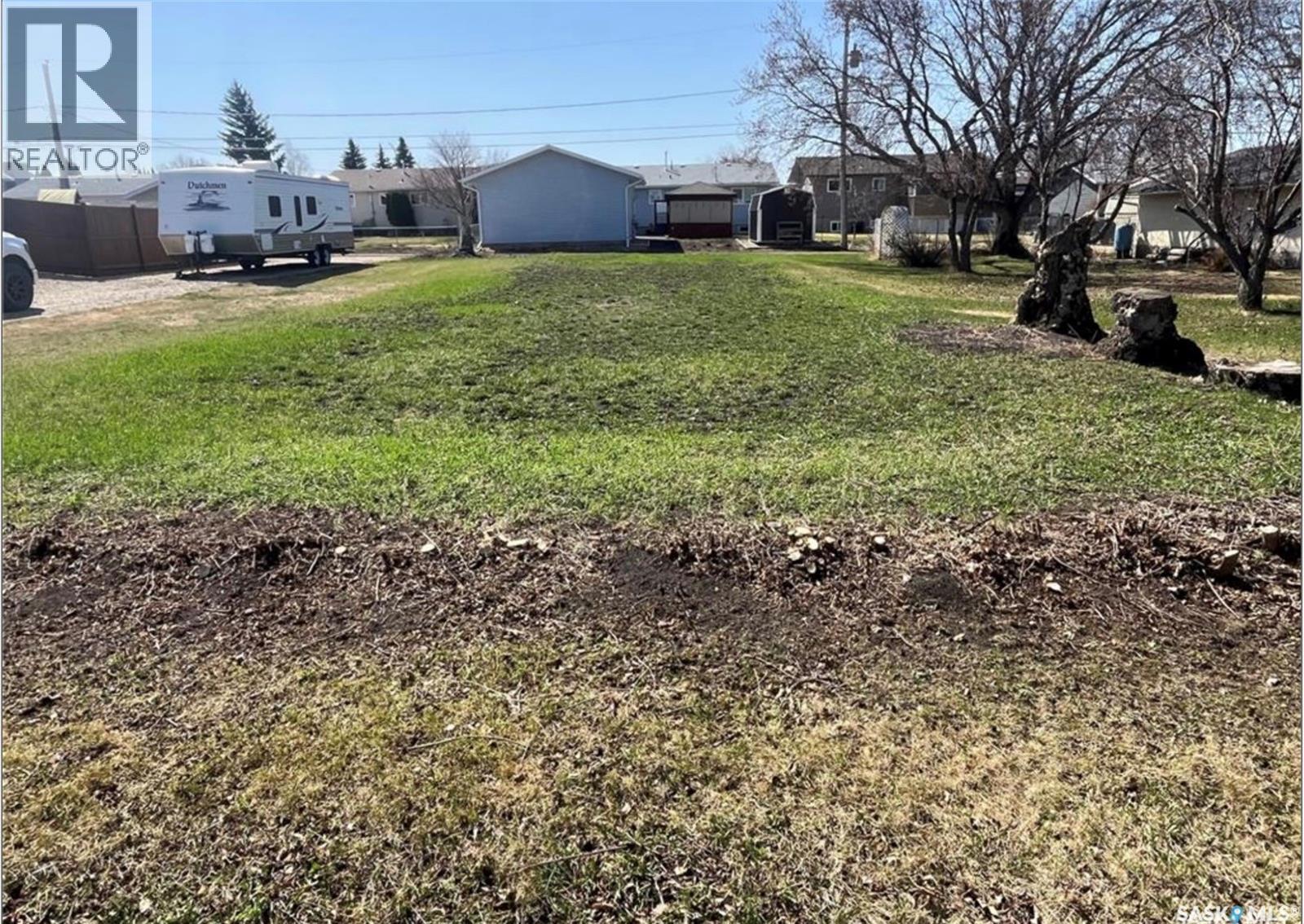 227 Osborne Street, Melfort, Saskatchewan  S0E 1A0 - Photo 3 - SK028221