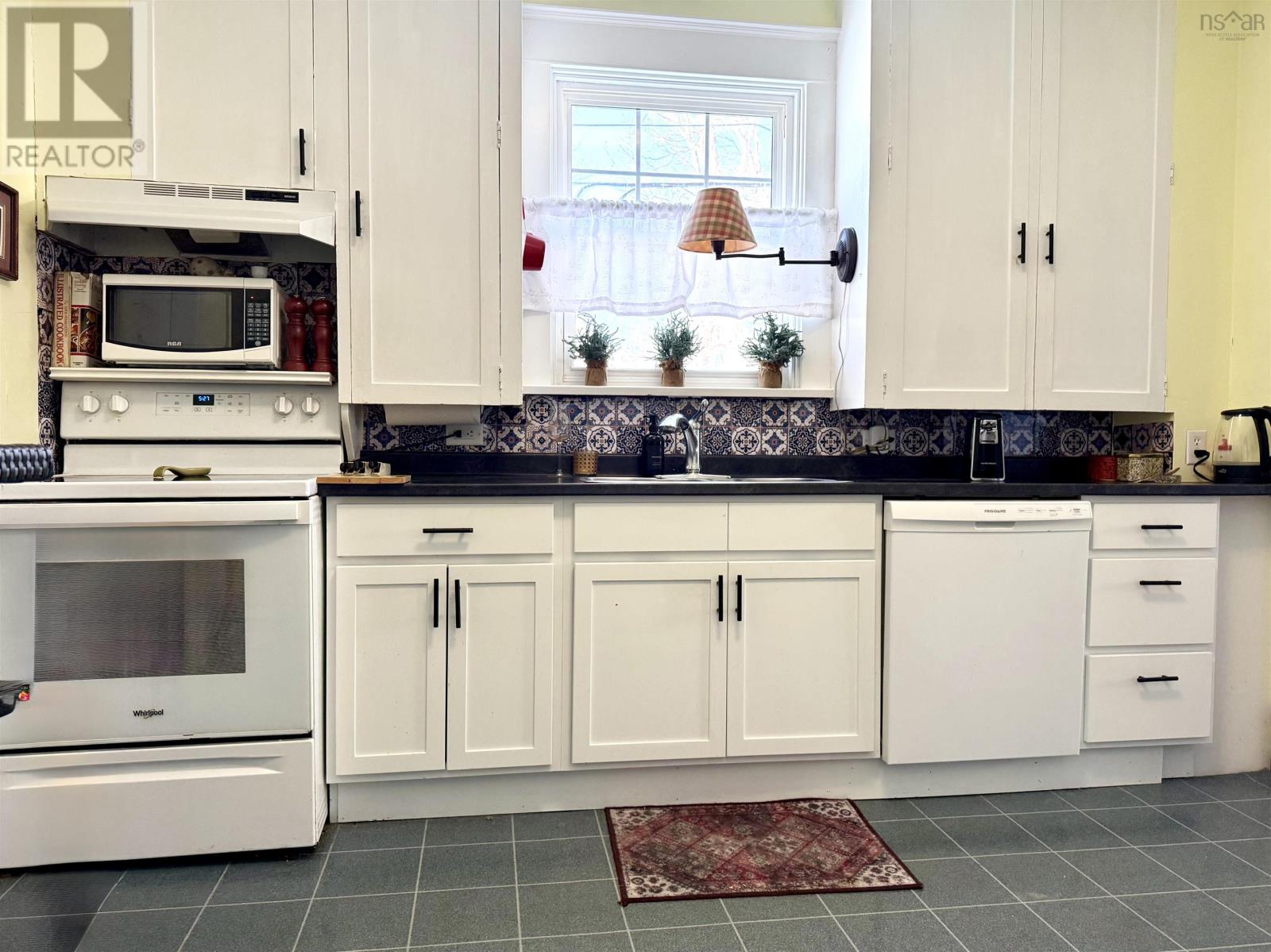 71 Havelock Street, Amherst, Nova Scotia  B4H 3K5 - Photo 14 - 202601907