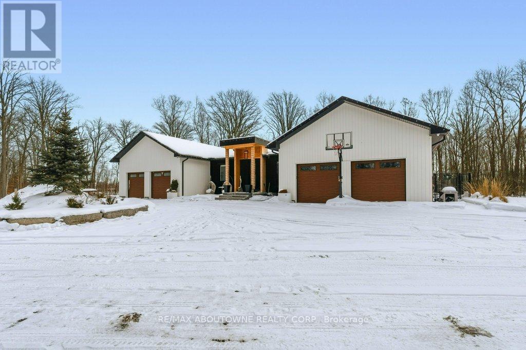 295 ALLEN ROAD, grimsby (grimsby escarpment), Ontario