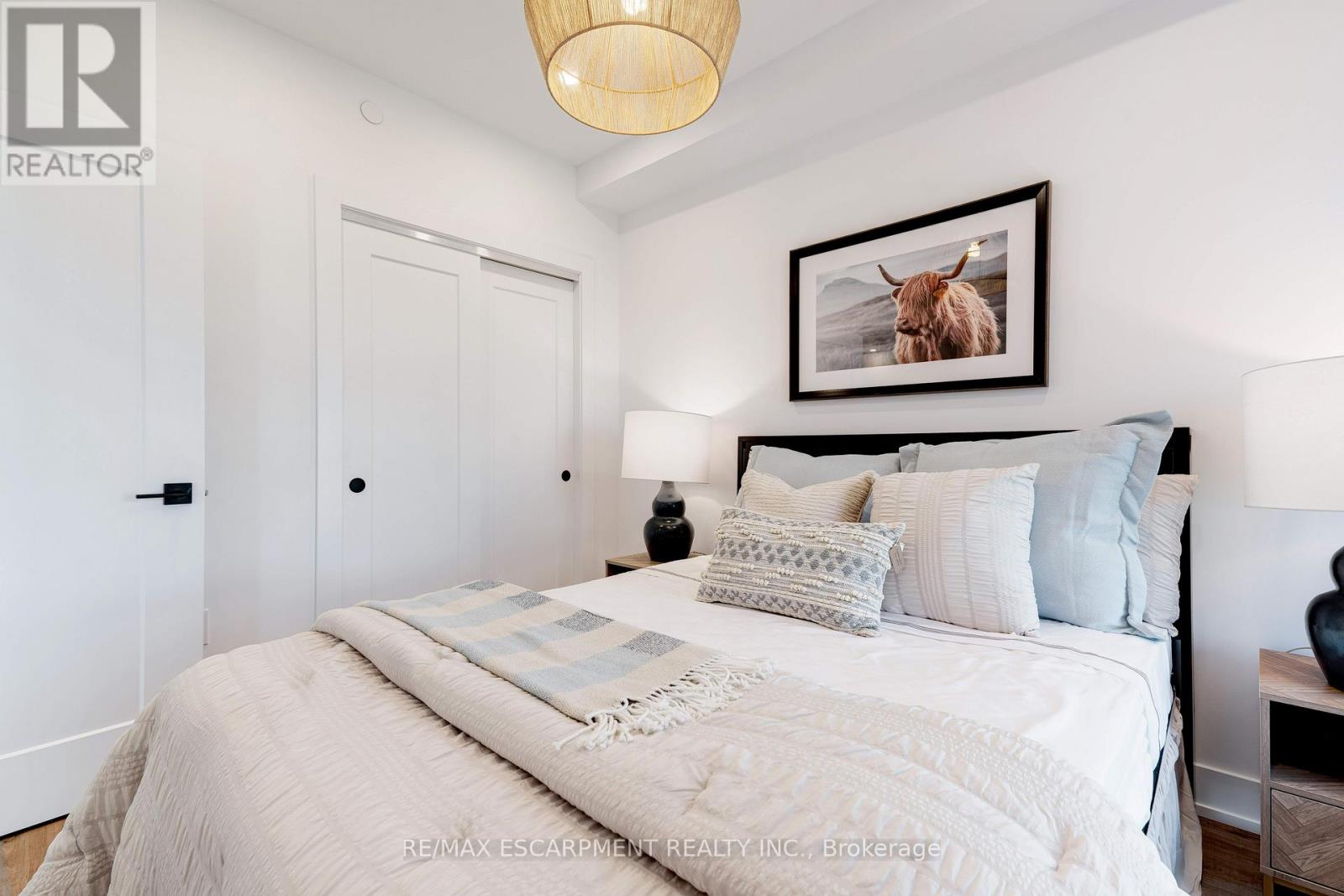 803 - 470 Dundas Street E, Hamilton, Ontario  L8B 2A6 - Photo 9 - X12774854