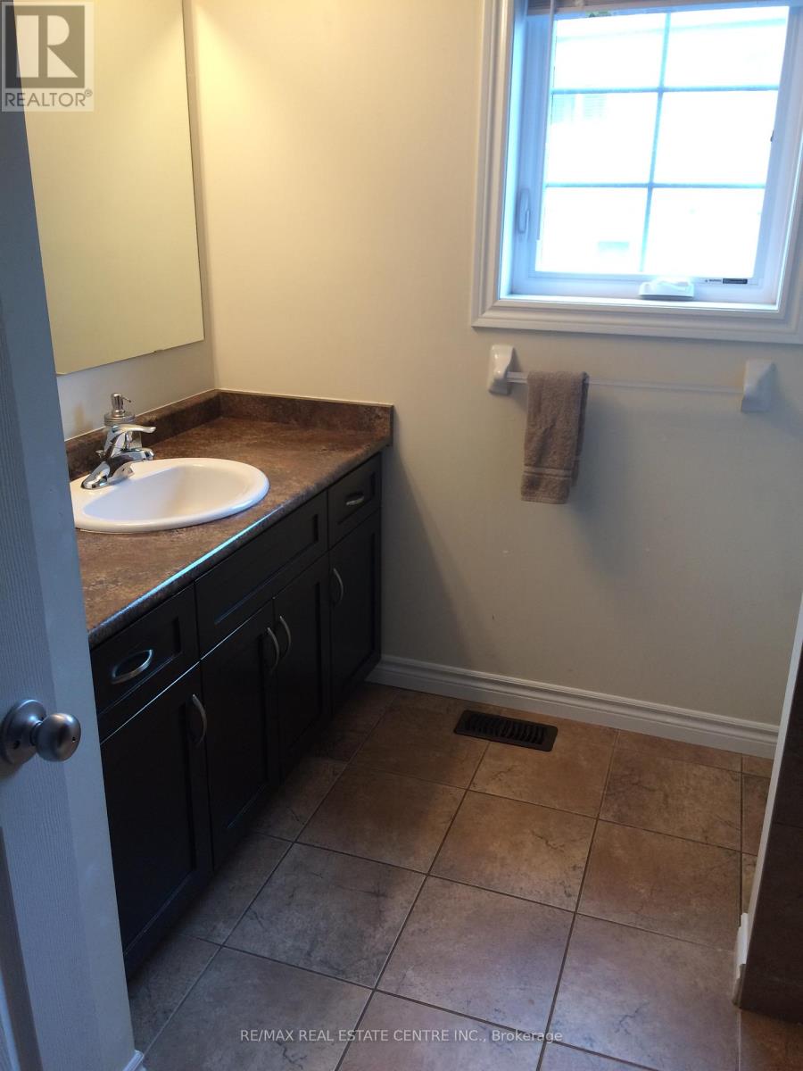 13 Fitzgerald Drive, Cambridge, Ontario  N1T 0B2 - Photo 9 - X12774892