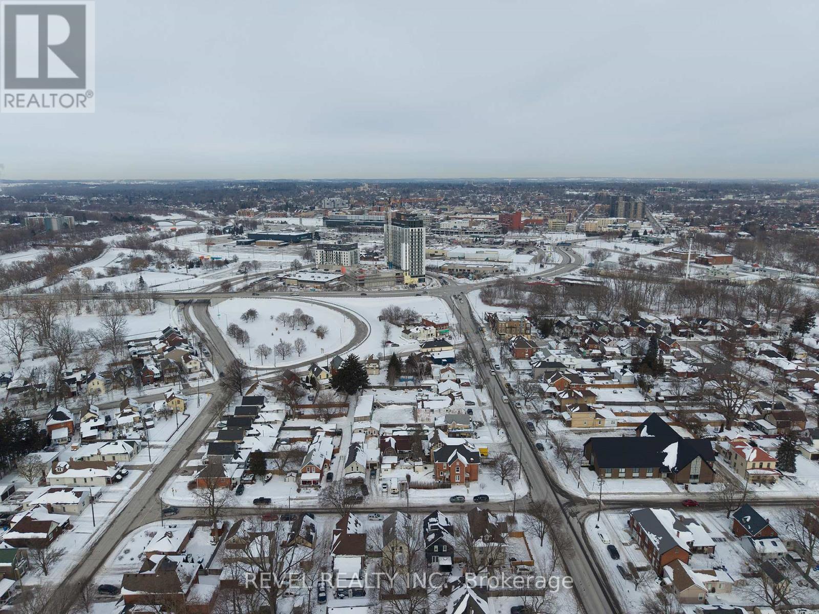 98 Cayuga Street, Brantford, Ontario  N3S 1X2 - Photo 27 - X12774914