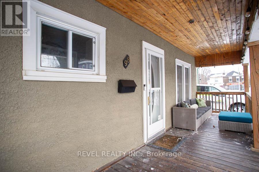 98 Cayuga Street, Brantford, Ontario  N3S 1X2 - Photo 3 - X12774914