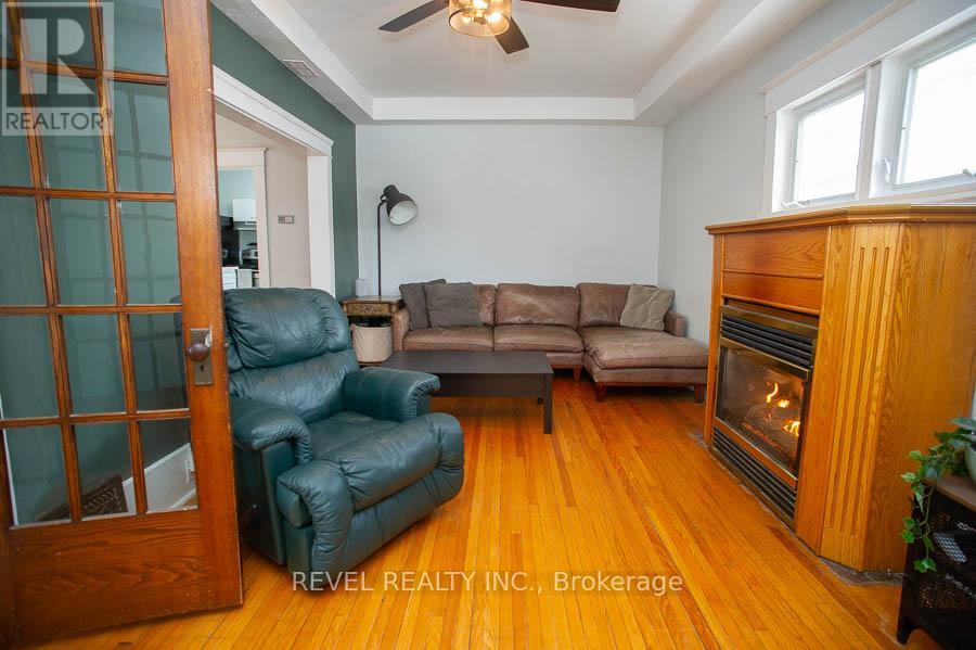 98 Cayuga Street, Brantford, Ontario  N3S 1X2 - Photo 6 - X12774914