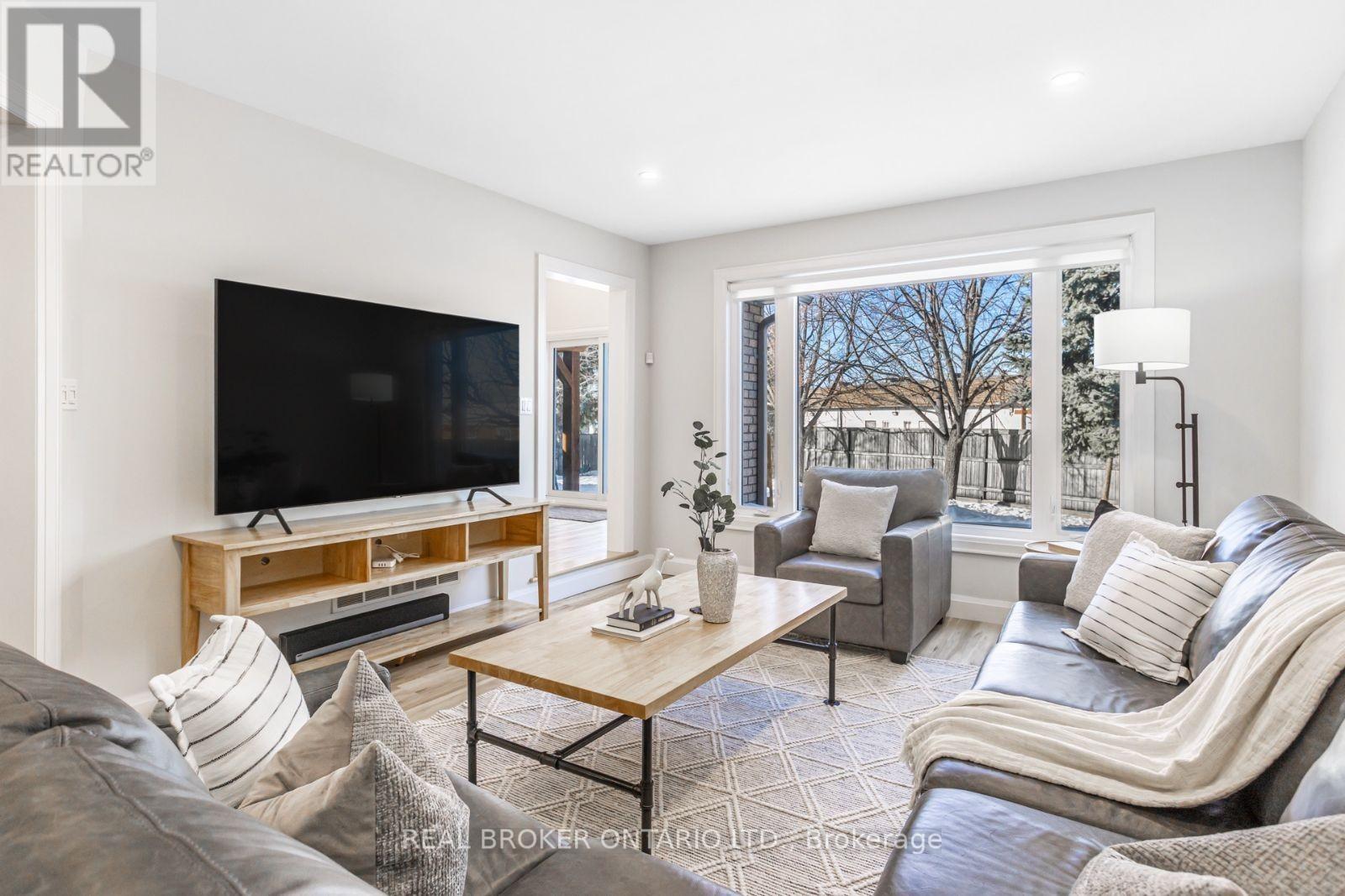 104 Seaton Place Drive, Hamilton, Ontario  L8E 4A6 - Photo 15 - X12774946