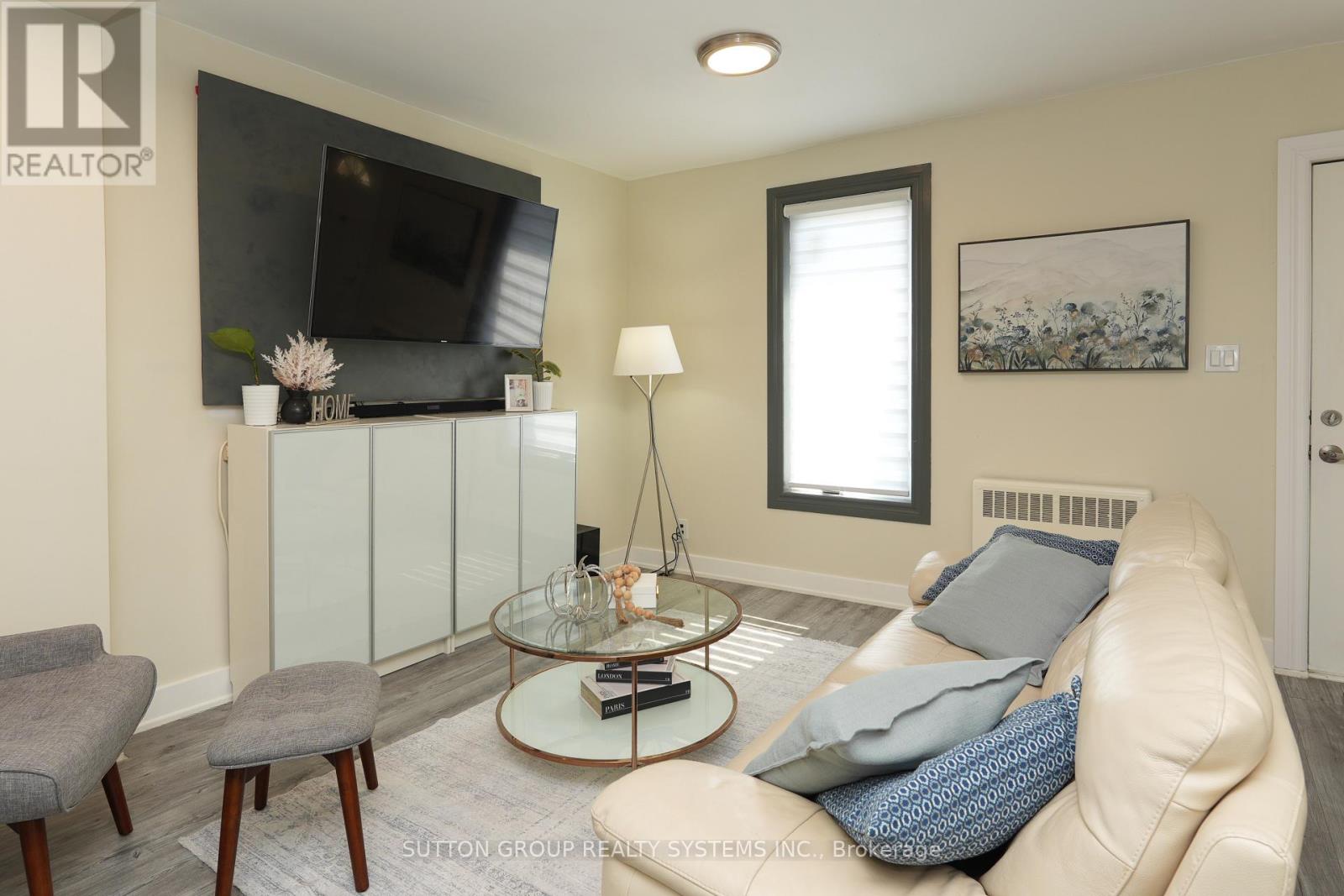 39 Norfolk Avenue, Cambridge, Ontario  N1R 3T7 - Photo 4 - X12774962