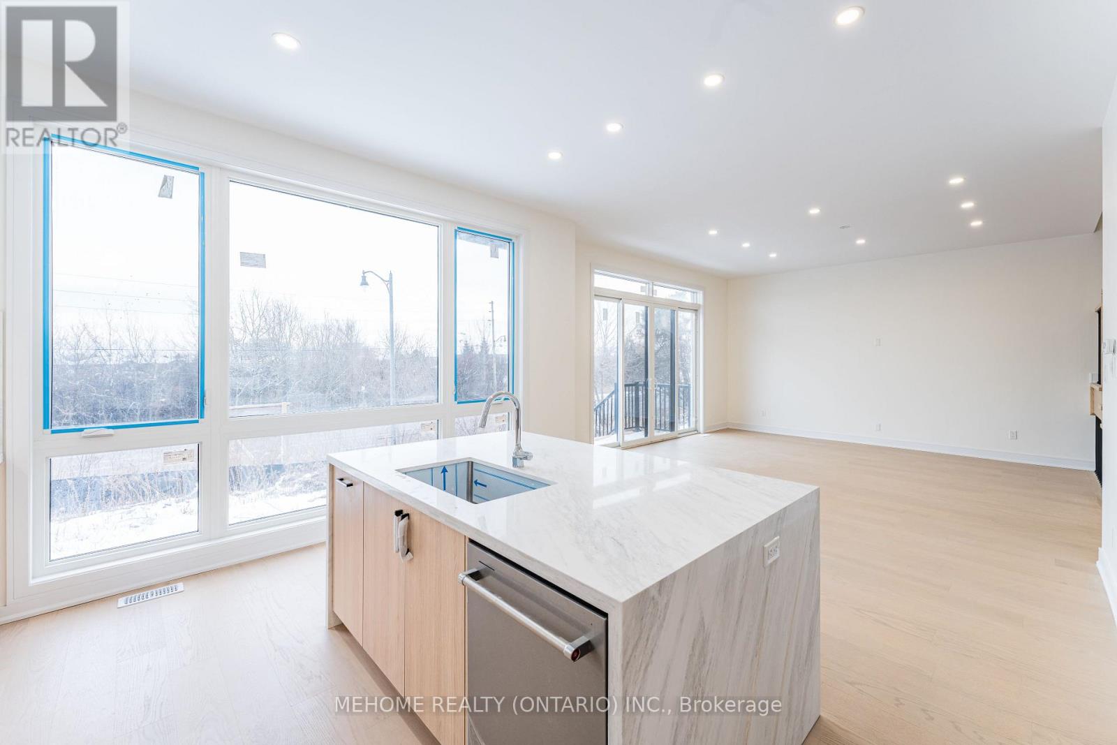 85 Post Oak Drive, Richmond Hill, Ontario  L4E 4G9 - Photo 14 - N12774148