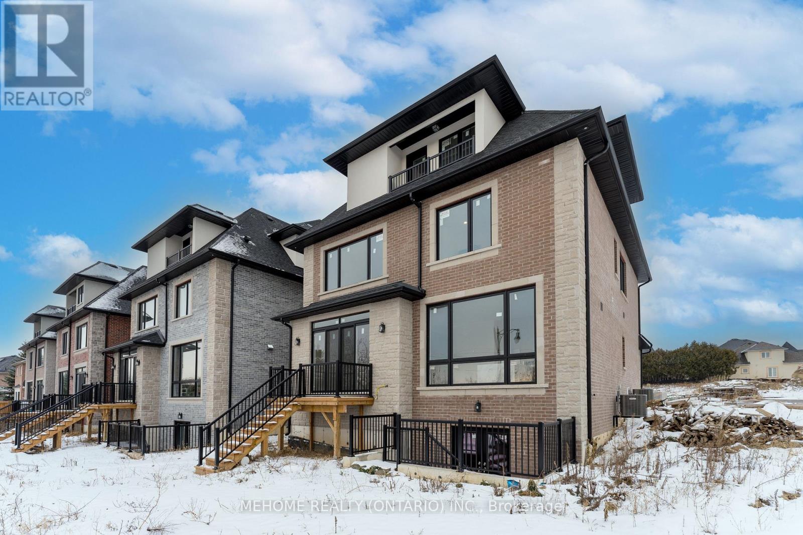 85 Post Oak Drive, Richmond Hill, Ontario  L4E 4G9 - Photo 49 - N12774148