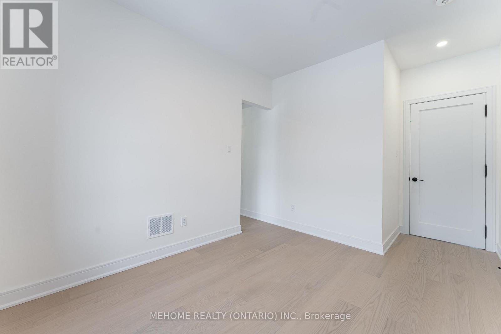 85 Post Oak Drive, Richmond Hill, Ontario  L4E 4G9 - Photo 25 - N12774148