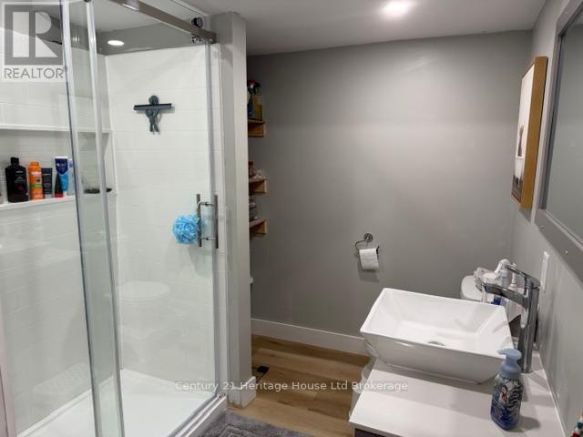 3.5 South Court Street W, Norwich (Norwich Town), Ontario  N0J 1P0 - Photo 21 - X12775120