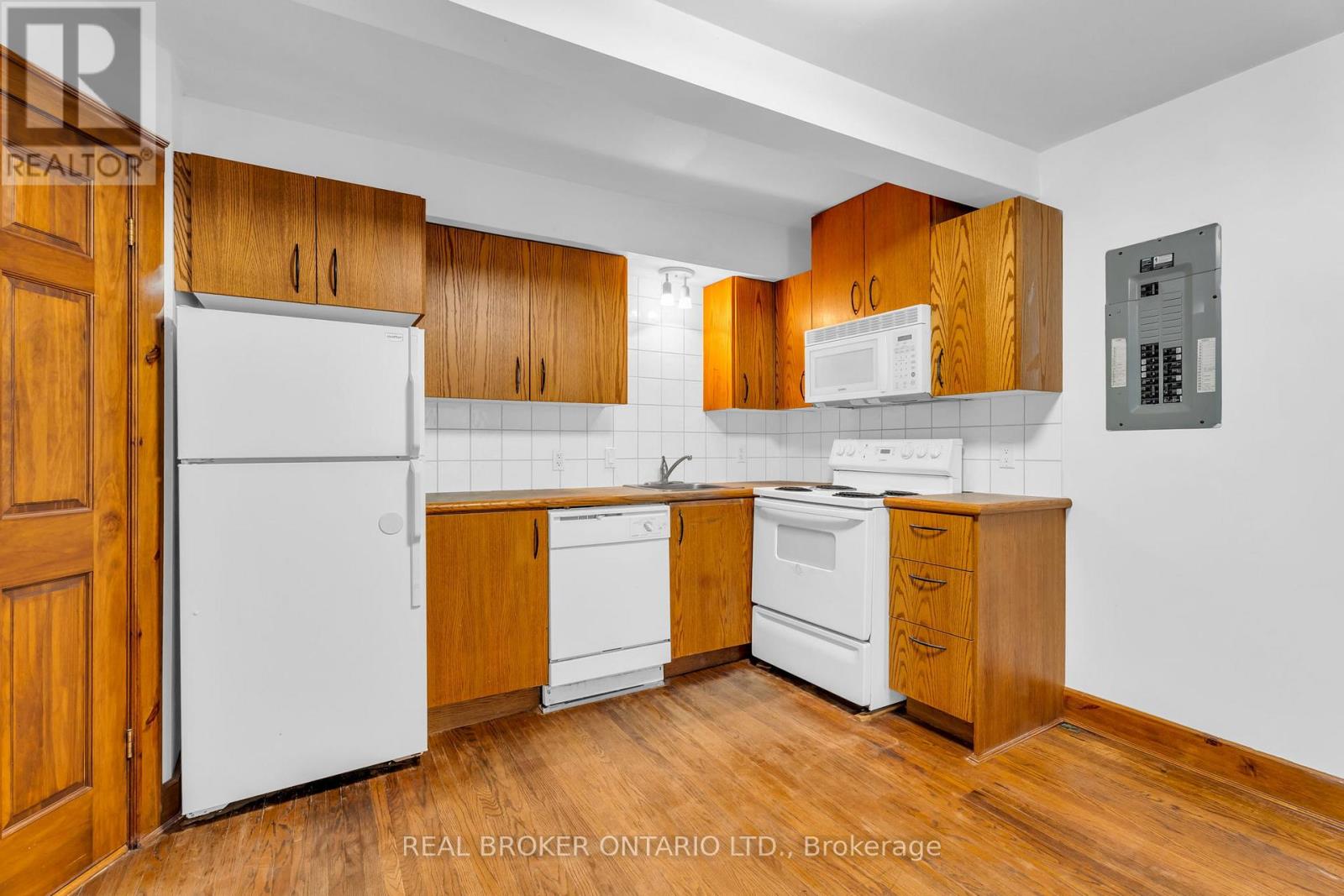 Unit A - 18 First Avenue, Orangeville, Ontario  L9W 1H8 - Photo 10 - W12771000