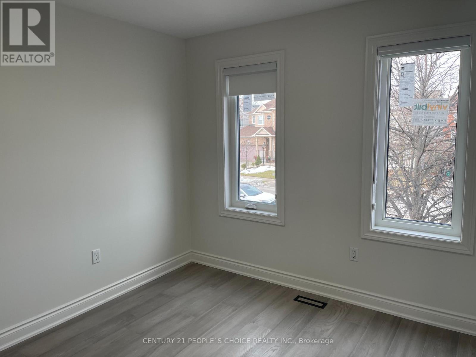 Main - 33 Springhurst Avenue, Brampton, Ontario  L7A 1P6 - Photo 24 - W12772008