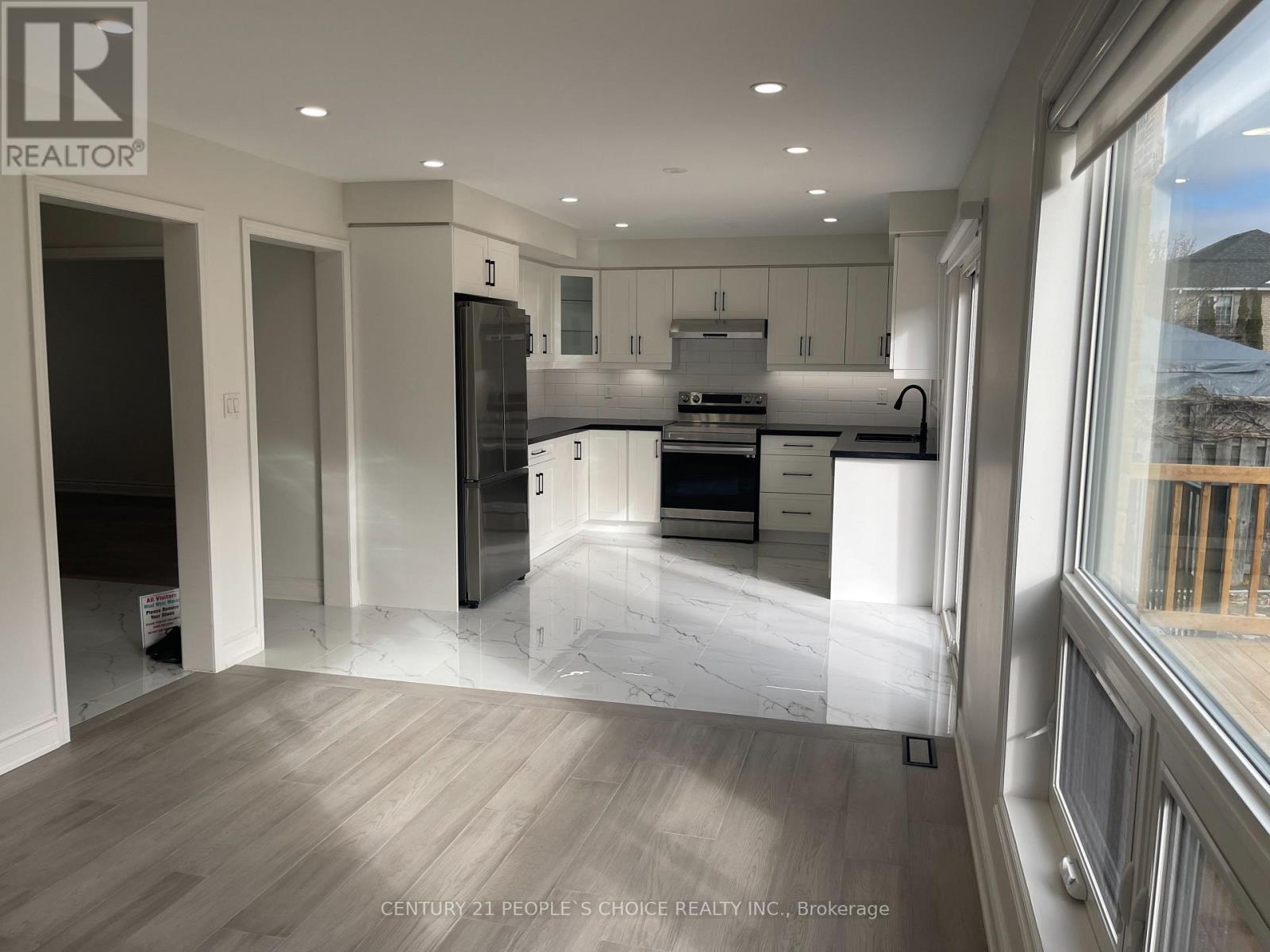 Main - 33 Springhurst Avenue, Brampton, Ontario  L7A 1P6 - Photo 13 - W12772008