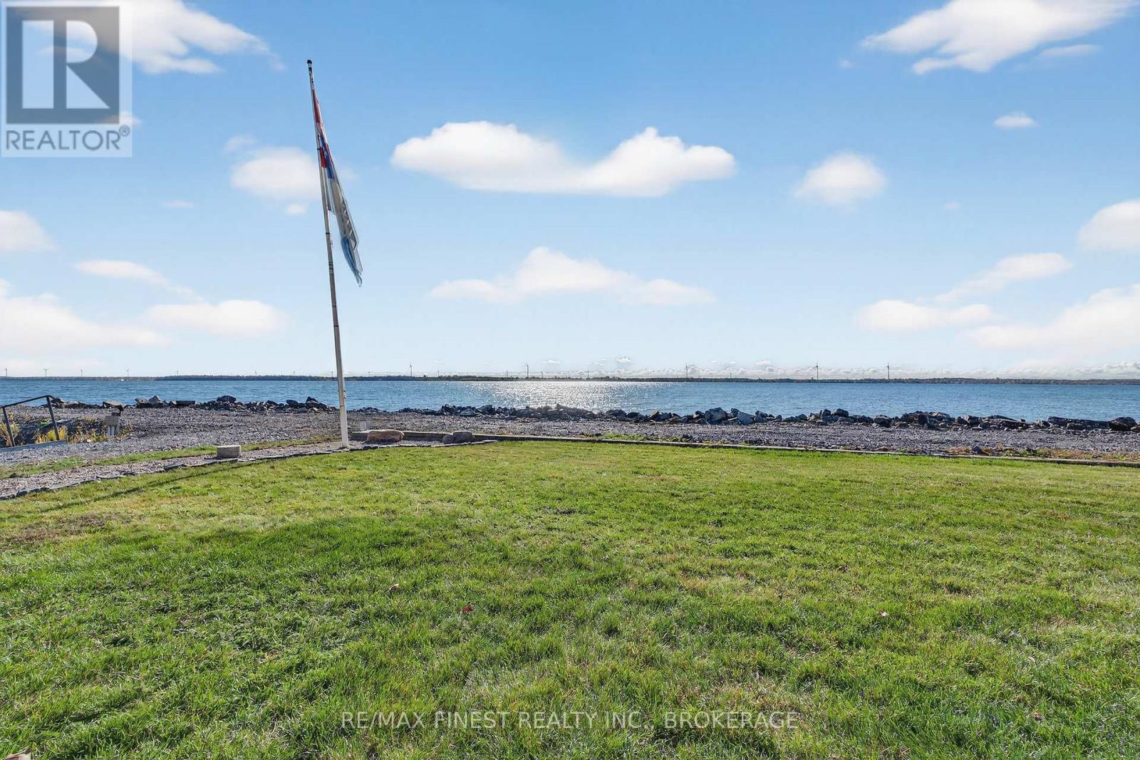 103 - 110 Bayshore Drive, Loyalist, Ontario  K0H 1G0 - Photo 40 - X12502896