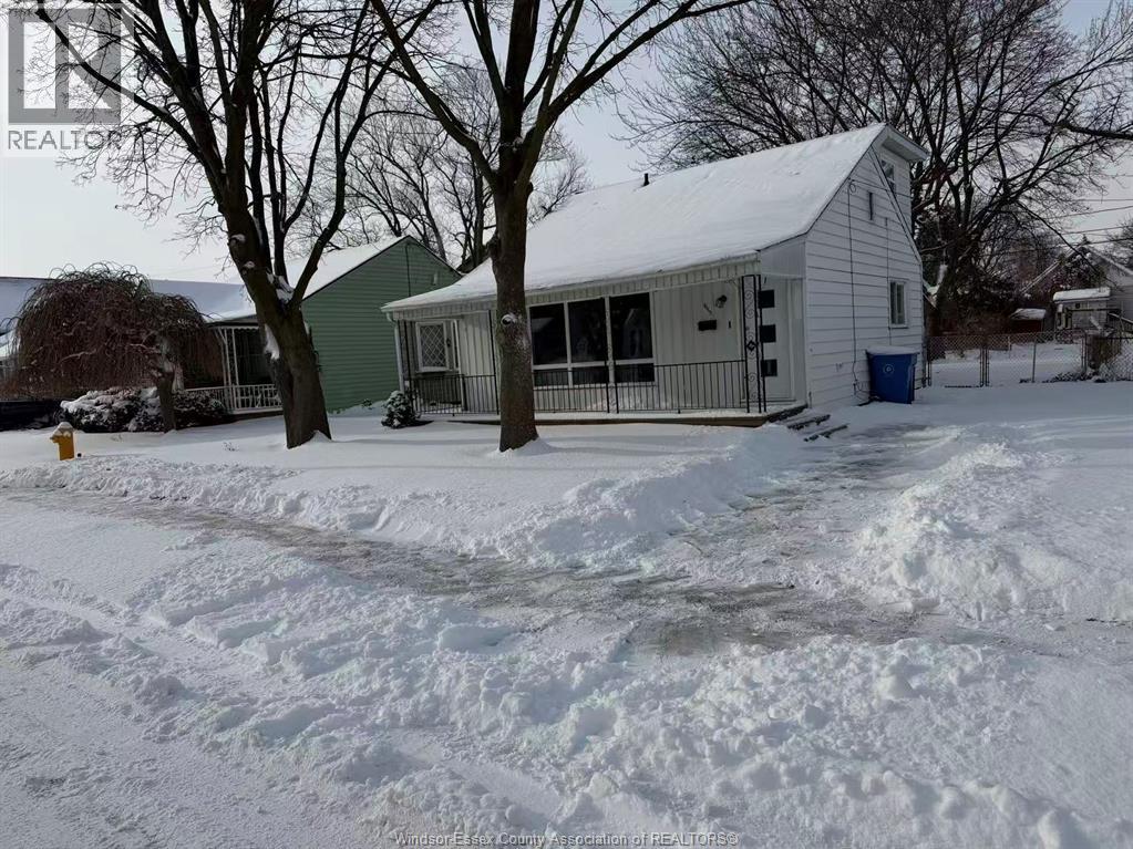 MLS# 26002934: 493 JOSEPHINE STREET, Windsor, Canada