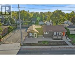 3225 WALKER ROAD, Windsor, Ontario