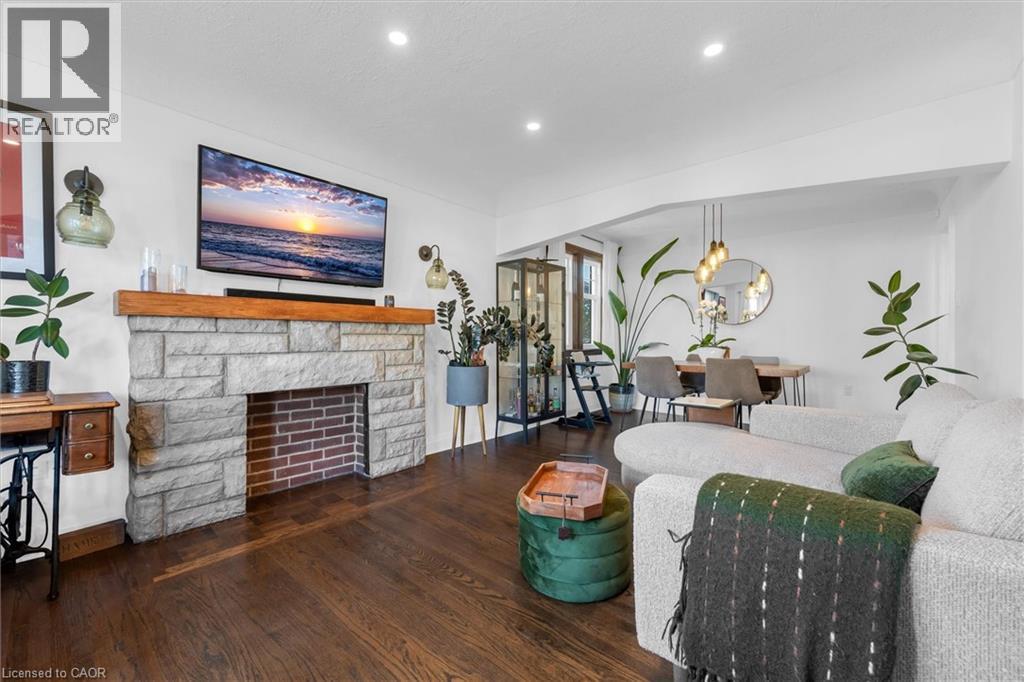 177 Houghton Avenue S, Hamilton, Ontario  L8K 2N1 - Photo 3 - 40799716