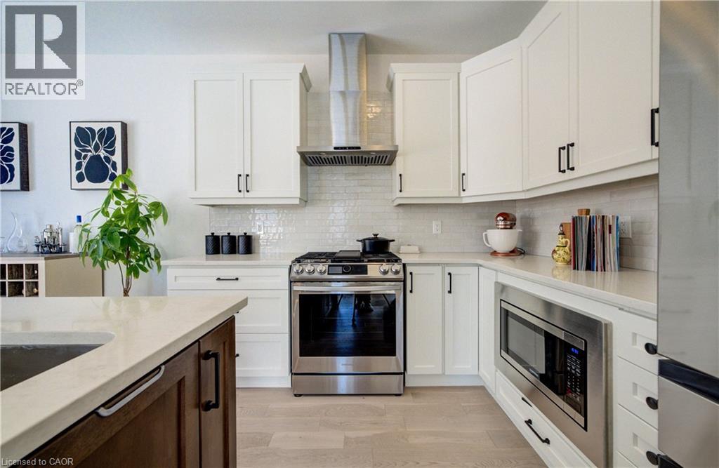 277 Forestwalk Street, Kitchener, Ontario  N2R 0T2 - Photo 17 - 40803857