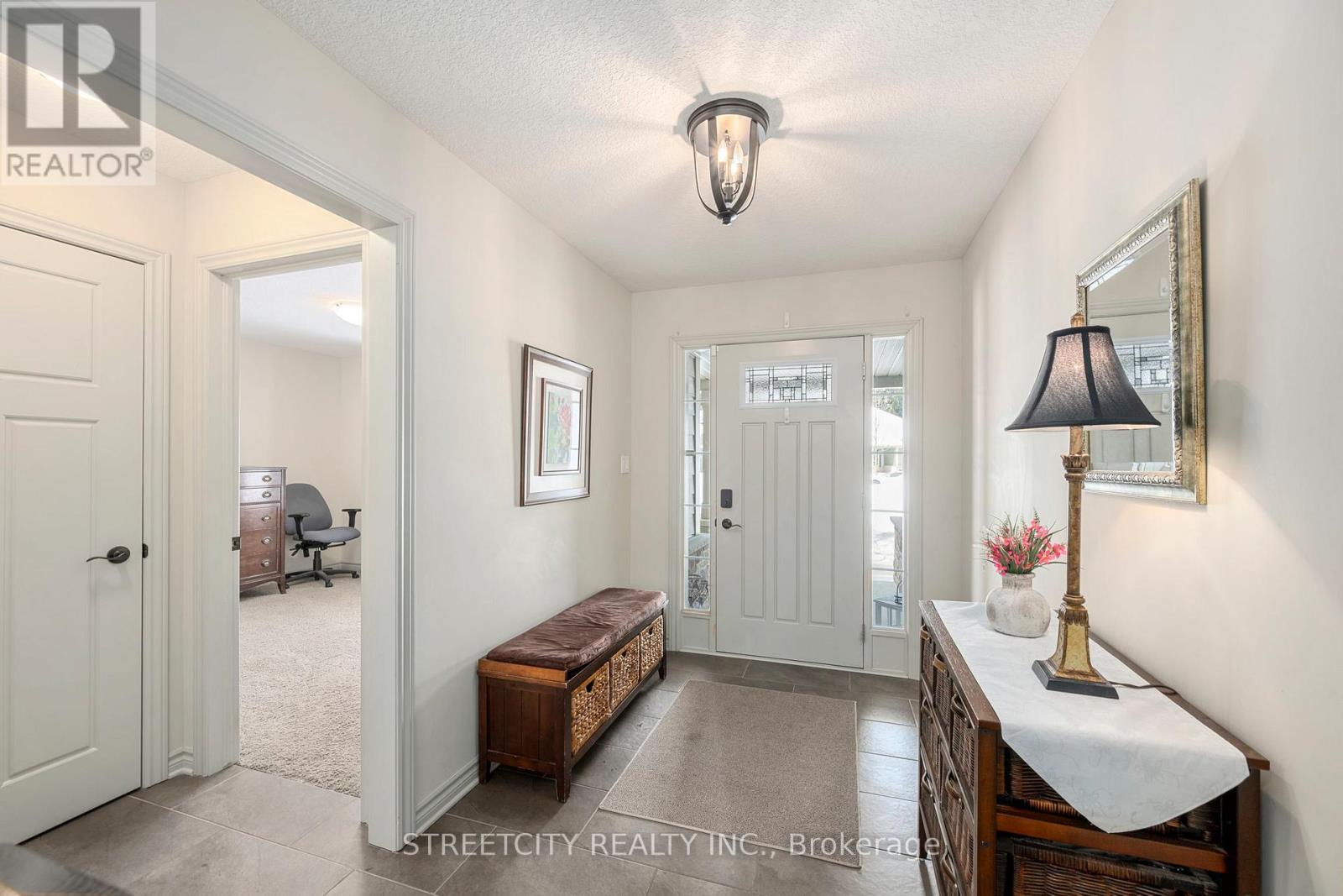 17 Tanager Place, St. Thomas, Ontario  N5R 6K9 - Photo 3 - X12775052