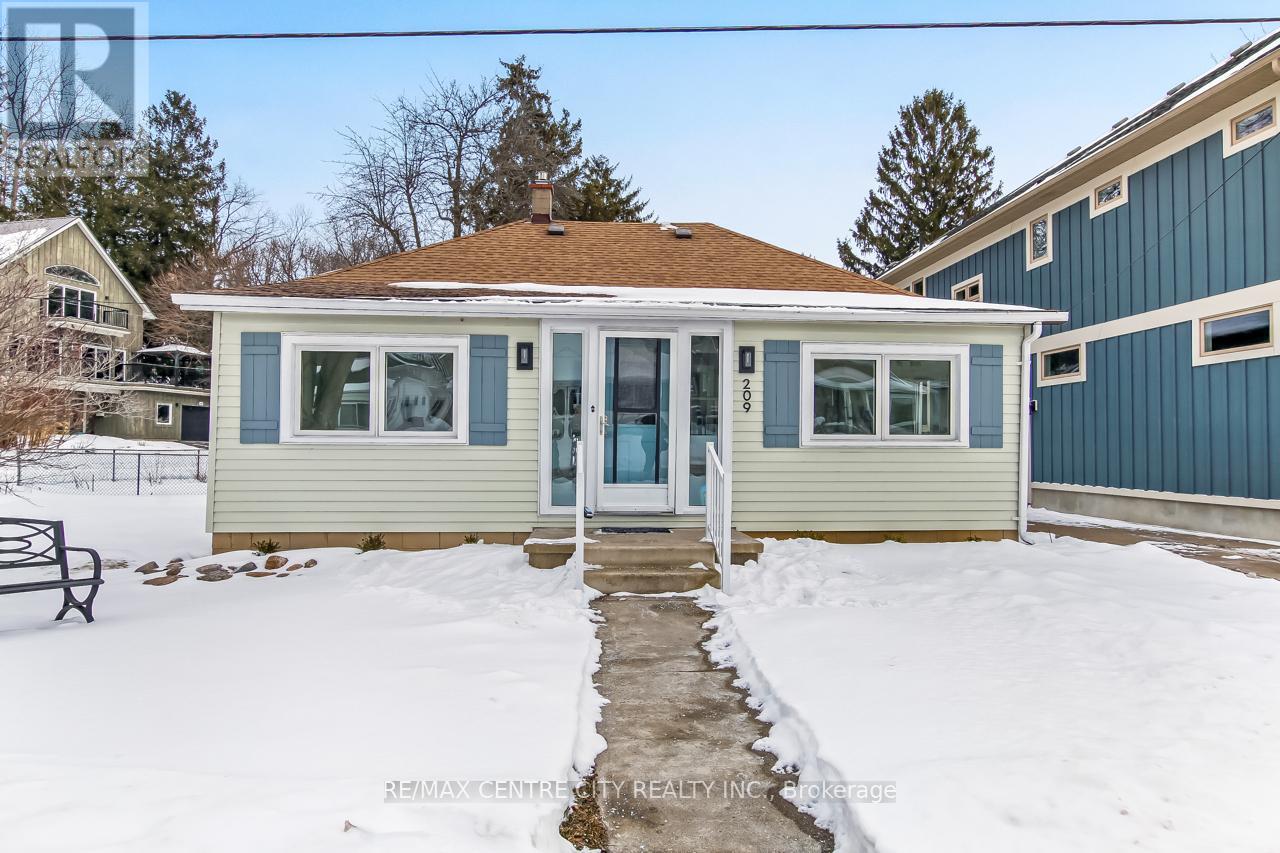 209 ADELAIDE STREET, Central Elgin, Ontario